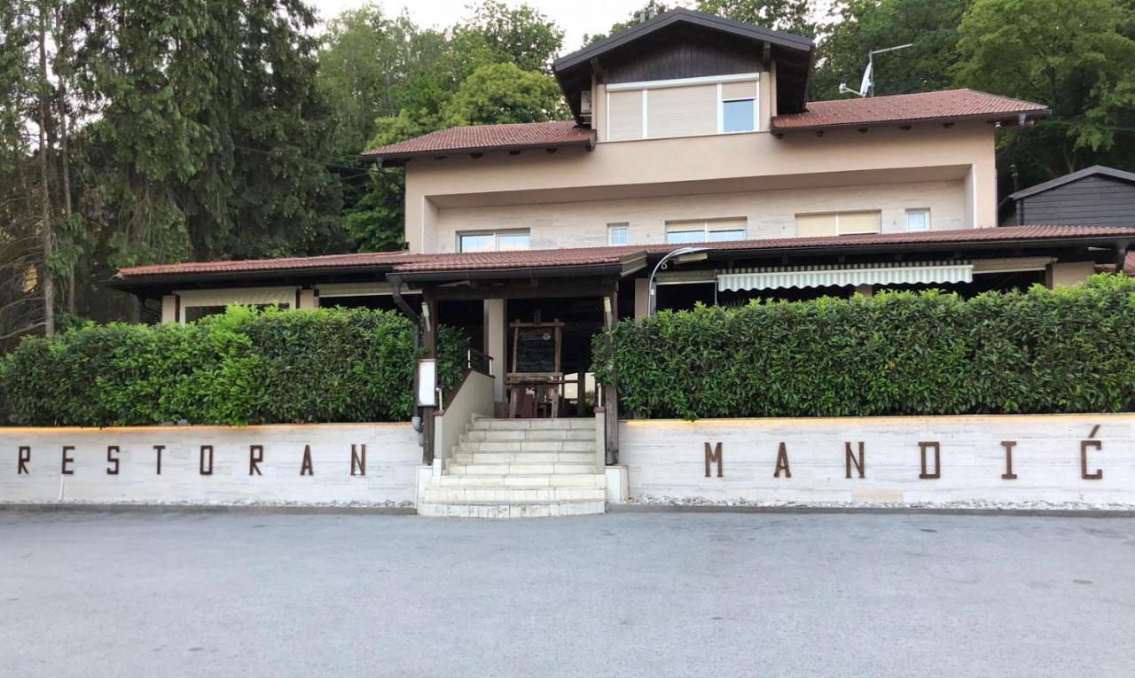 Apartman Lela Karlovac Exterior photo